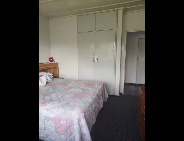 3 BEDROOM TOWNHOUSE FOR SALE IN SASOLBURG EXT 2